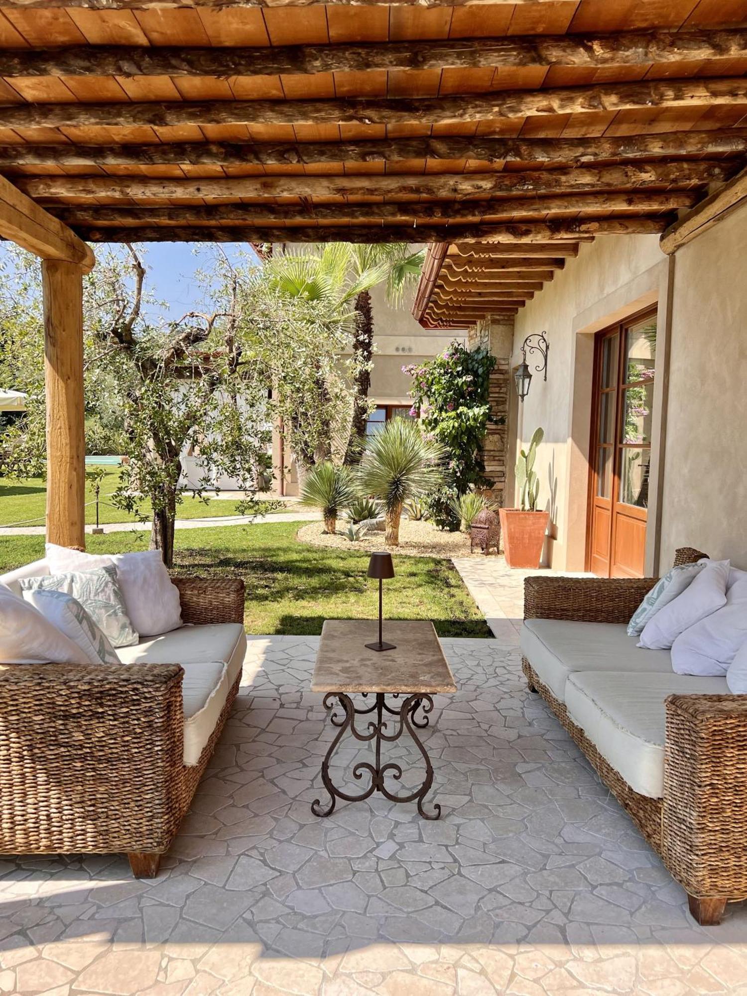 Villa Mario Resort Salò Екстериор снимка